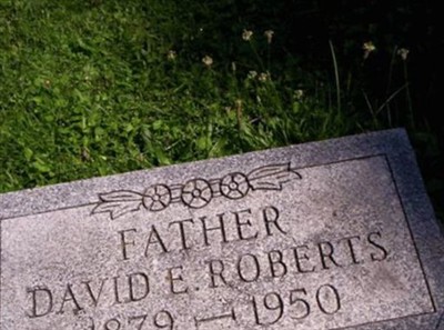 David E Roberts on Sysoon