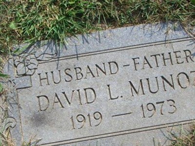 David L Munoz on Sysoon
