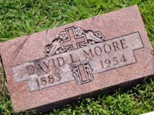 David Lewis Moore on Sysoon