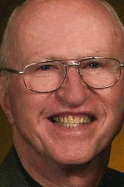 Dean Whiteman on Sysoon