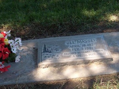 Dee Massey on Sysoon