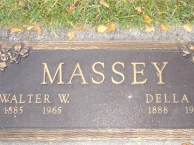 Della E Massey on Sysoon