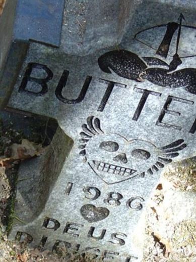 Deus Diriget Butters on Sysoon