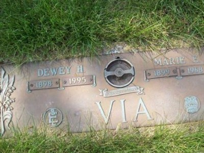 Dewey Hobart Via on Sysoon