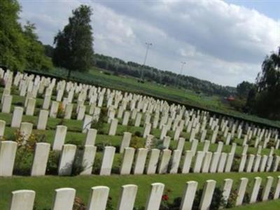 Dickebusch New Military Cemetery (CWGC) on Sysoon