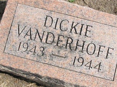 Dickie Vanderhoff on Sysoon