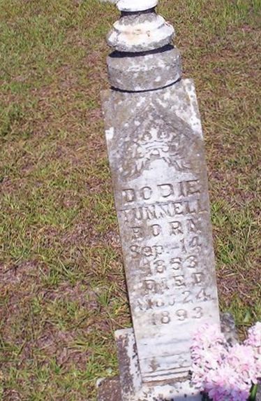 Dodie Dowis Tunnell on Sysoon