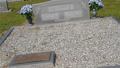 Doris C. Szarowicz on Sysoon