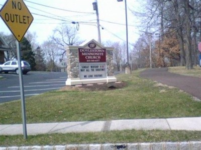 Doylestown Mennonite Cemetery on Sysoon