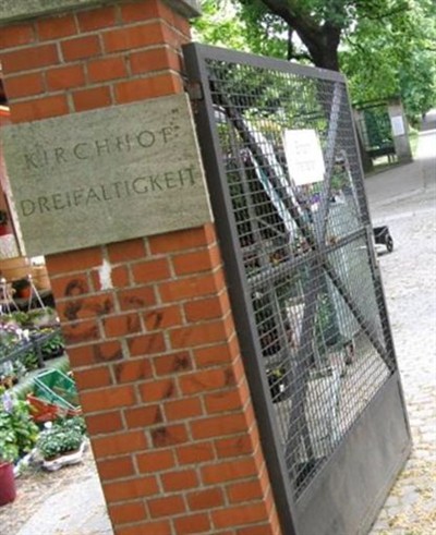 Dreifaltigkeitsfriedhof II on Sysoon