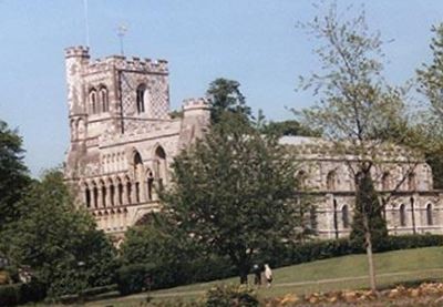 Dunstable Priory on Sysoon