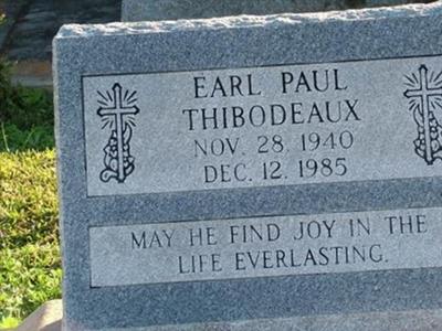 Earl Paul Thibodeaux on Sysoon