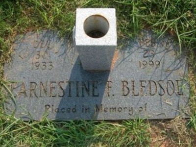 Earnestine F Bledsoe on Sysoon