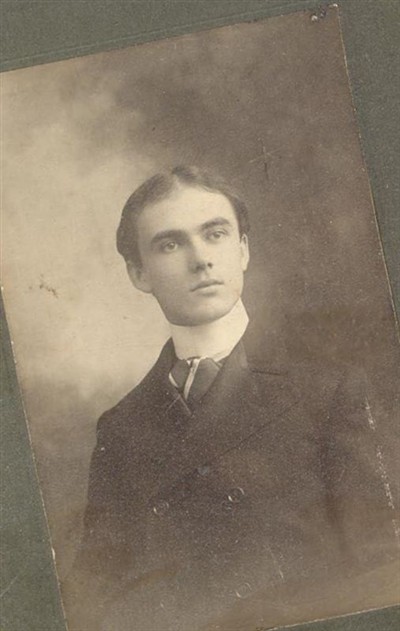 Edgar Peter Gardner on Sysoon