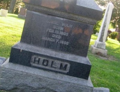 Edith W. Holm on Sysoon