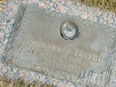Eduardo J. Toledo on Sysoon