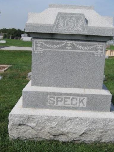 Eggert J. Speck on Sysoon