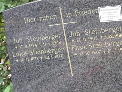 Elisa Steinberger on Sysoon