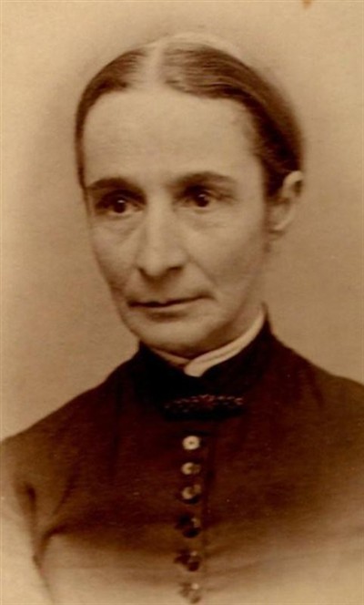 Elizabeth Fischer Winey on Sysoon