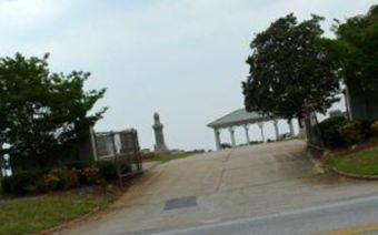 Elmhurst Cemetery on Sysoon