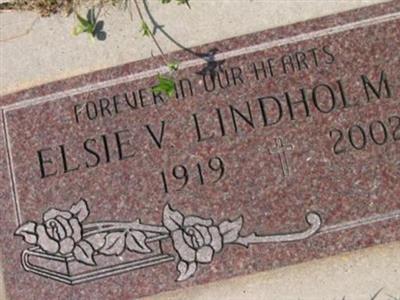 Elsie V. Lindholm on Sysoon