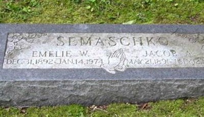 Emelie W. Semachko on Sysoon