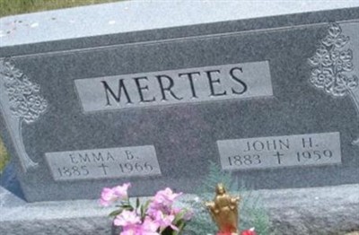 Emma B Mertes on Sysoon