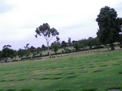 Enfield Evergreen Memorial Cemetery on Sysoon