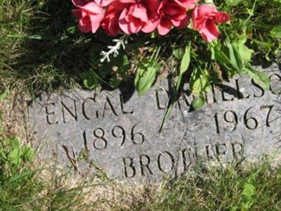 Engal Danielson on Sysoon