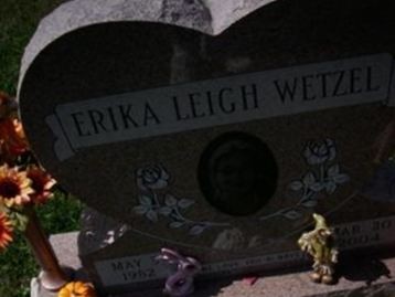 Erika Leigh Wetzel on Sysoon