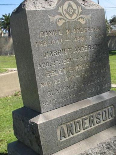 Esley E. Anderson on Sysoon