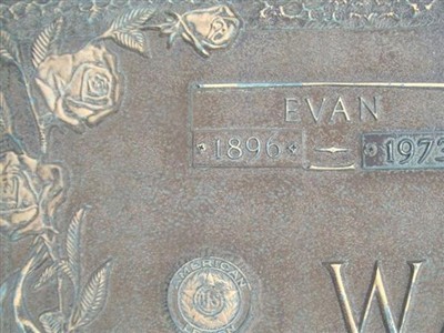 Evan Walden on Sysoon