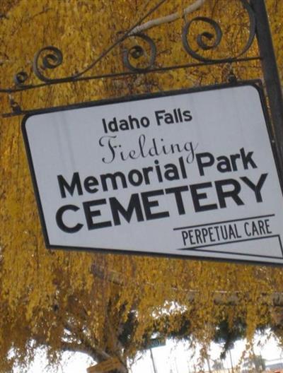 Fielding Memorial Park Cemetery on Sysoon