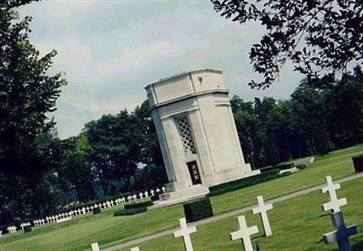 Flanders Field American Cemetery and Memorial on Sysoon