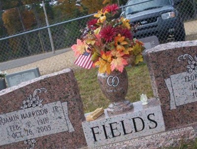 Flora Rogers Fields on Sysoon