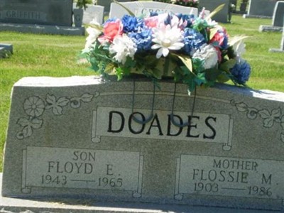 Flossie M Doades on Sysoon