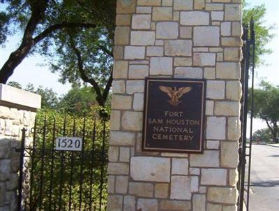 Fort Sam Houston National Cemetery on Sysoon