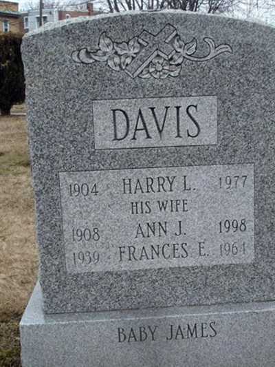 Frances E Davis on Sysoon