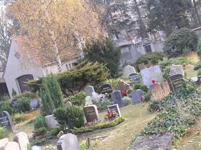 Franzoesischer Friedhof II on Sysoon