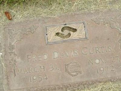 Fred Davis Curtis on Sysoon