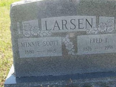 Fred T. Larsen on Sysoon