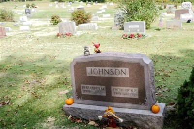 Frederick E "Bus" Johnson on Sysoon