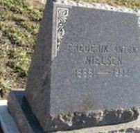 Frederik Anton Nielsen on Sysoon
