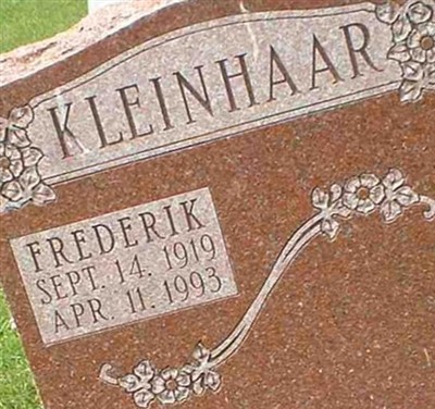 Frederik Kleinhaar on Sysoon