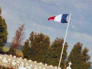 Cote 80 French National Cemetery, Etinehem on Sysoon