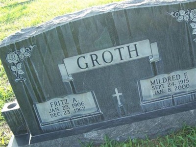Fritz A. Groth on Sysoon