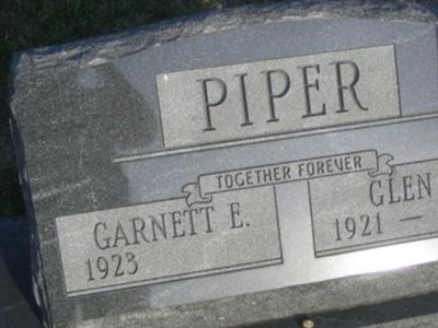 Garnett E Piper on Sysoon