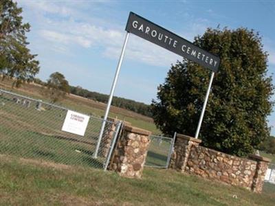 Garoutte Cemetery on Sysoon