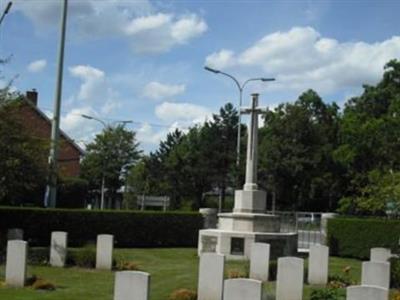 Gaurain-Ramecroix War Cemetery on Sysoon