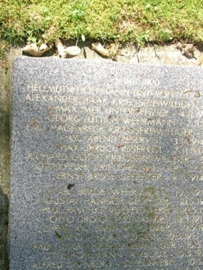 Gefreiter Huxohl Heinrich on Sysoon